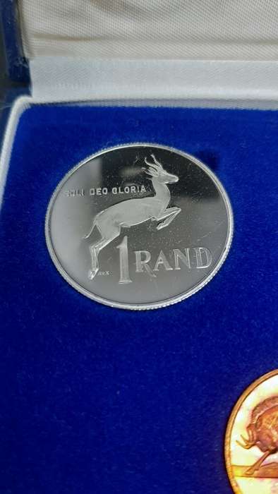 1986 RSA Short Proof Set 2 x Silver R1